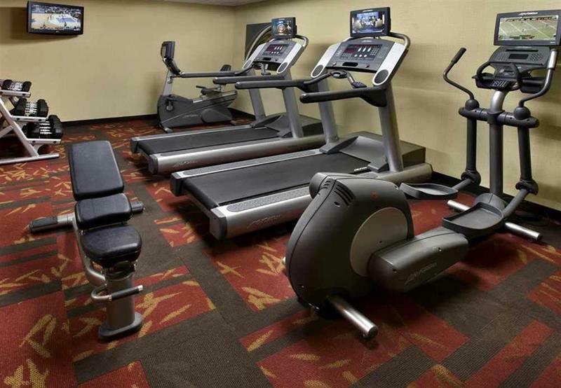 คอร์ทยาร์ด พิตส์เบิร์ก แอร์พอร์ต Hotel Coraopolis ภายนอก รูปภาพ