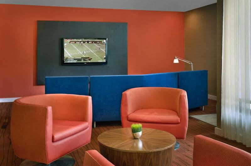 คอร์ทยาร์ด พิตส์เบิร์ก แอร์พอร์ต Hotel Coraopolis ภายนอก รูปภาพ